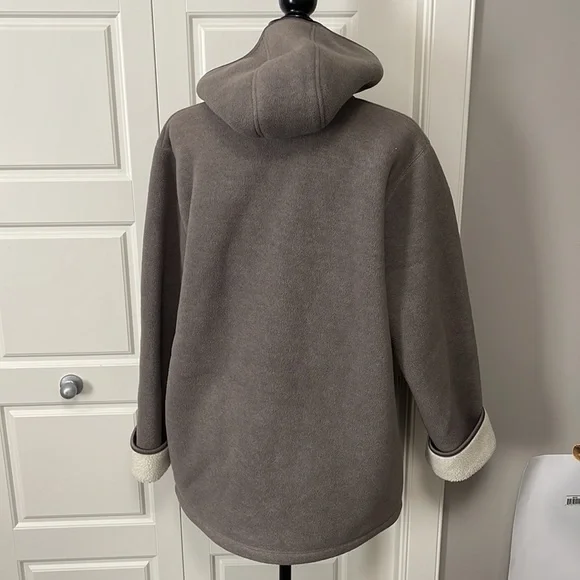 Teddy Fleece Jacket - Picture 7 of 10